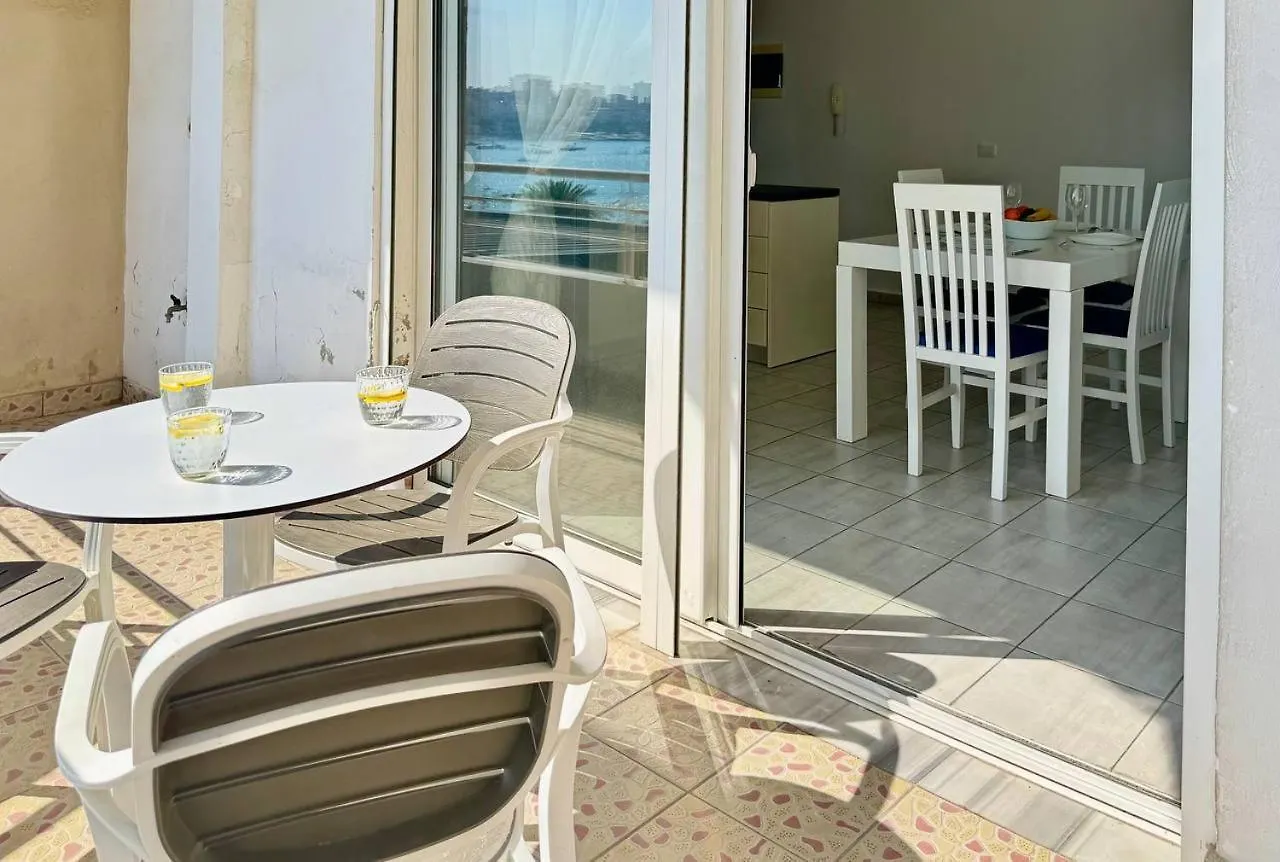 Robin Sea View Apartment Sarande