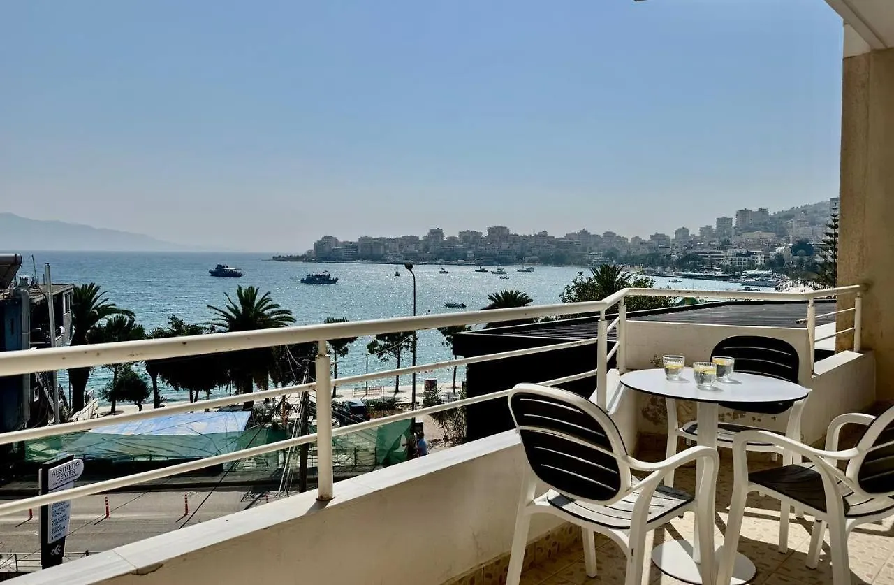 Robin Sea View Apartment Sarande