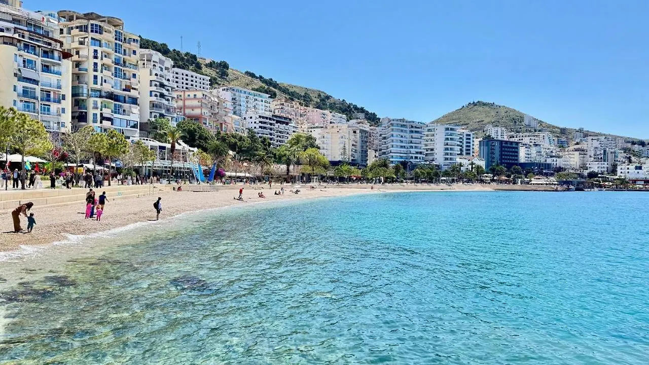 Robin Sea View Apartment Sarande