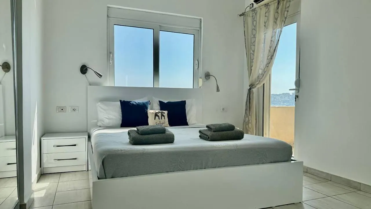 Robin Sea View Apartment Sarande Albania