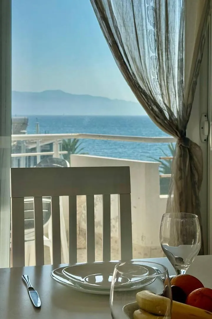 Robin Sea View Apartment Sarande