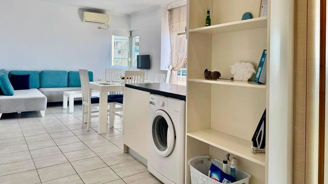 Robin Sea View Apartment Sarande Albania