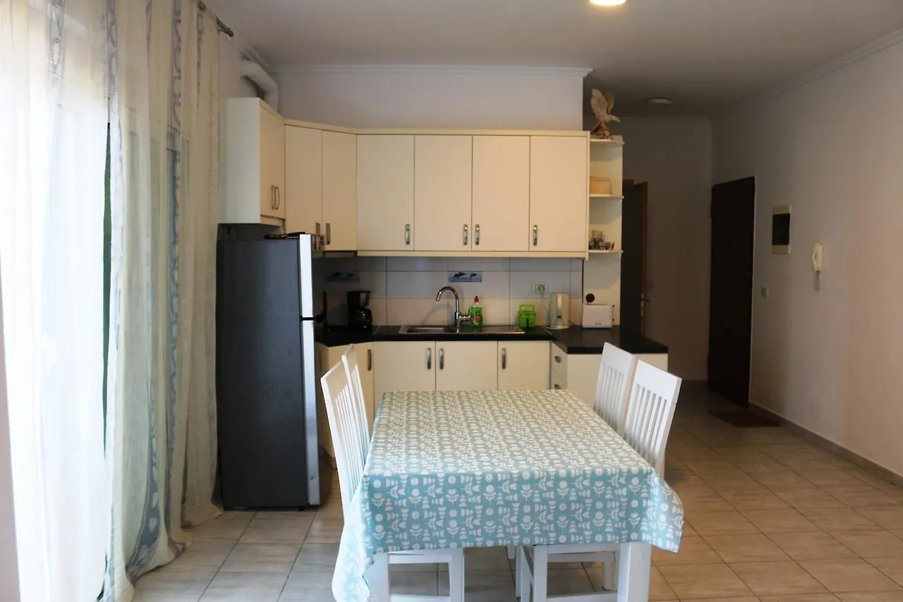 Robin Sea View Apartment Sarande