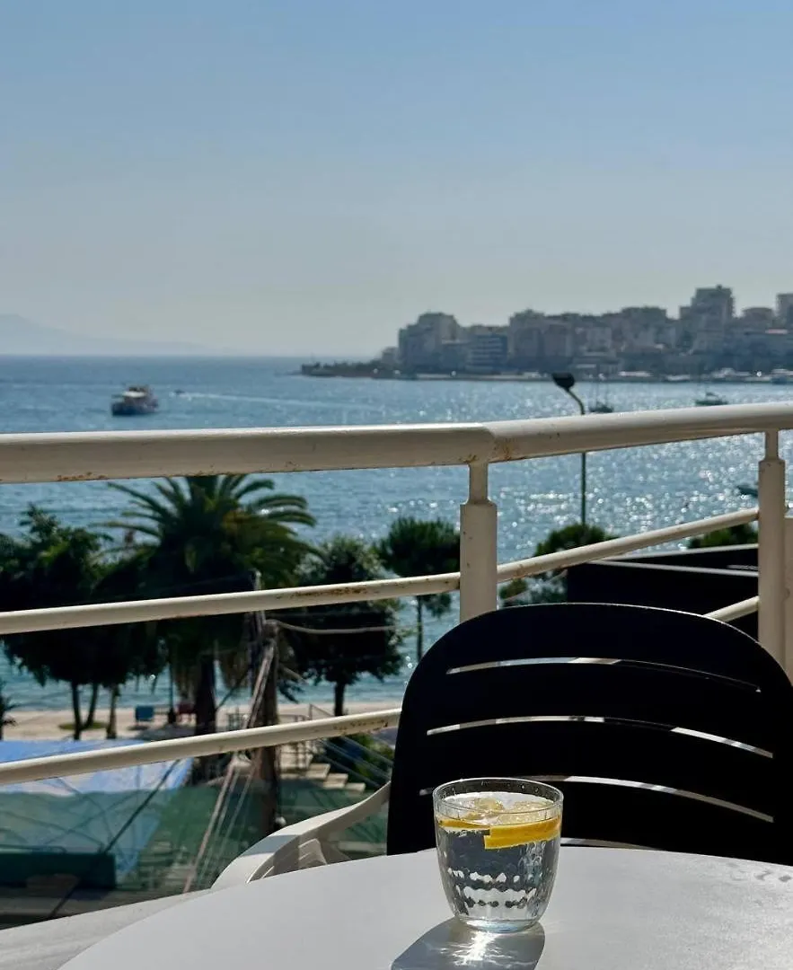 Robin Sea View Apartment Sarandë Albánie
